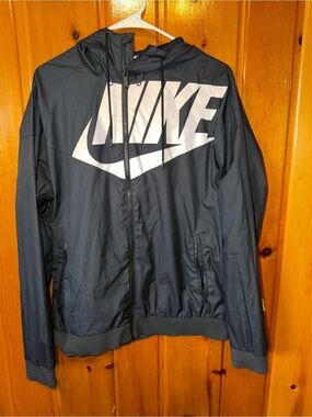 Nike Windrunner Windbreaker Jacket